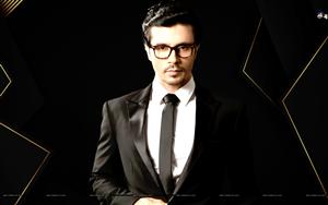 Darshan Kumaar, an Indian actor, looks like a gentleman